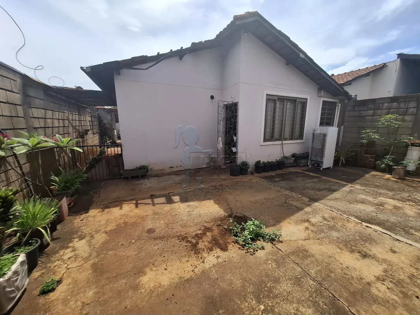 Comprar Casa / Padrão em Ribeirão Preto R$ 251.000,00 - Foto 1