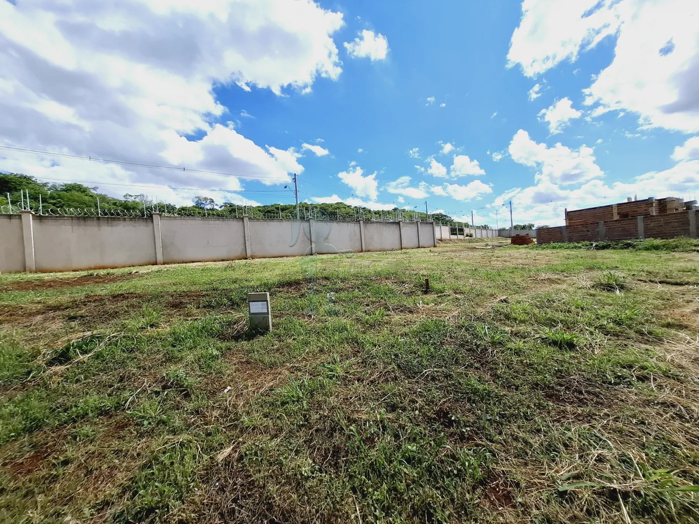 Comprar Terreno / Condomínio em Ribeirão Preto R$ 454.720,00 - Foto 1