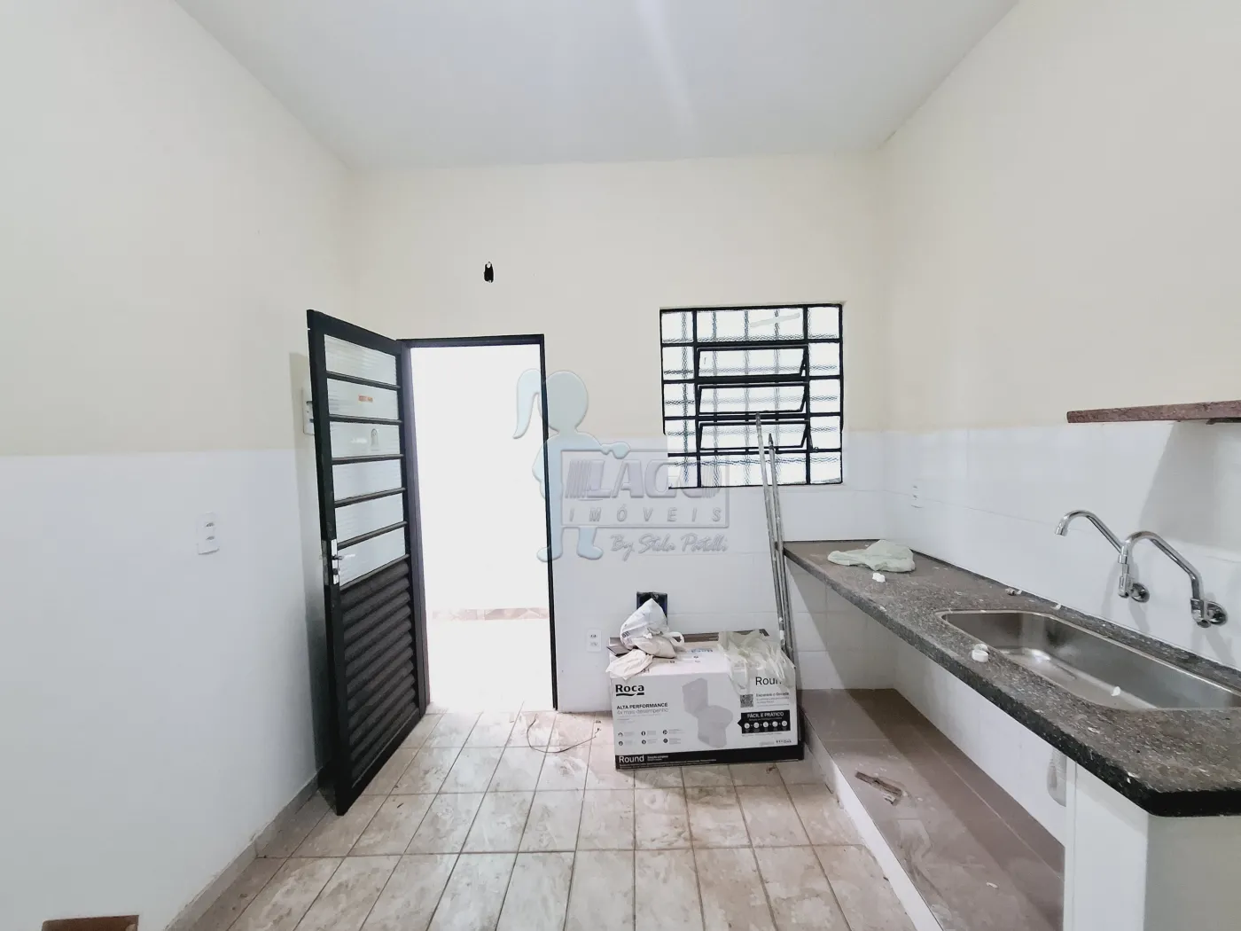 Alugar Casa / Padrão em Ribeirão Preto R$ 1.000,00 - Foto 3