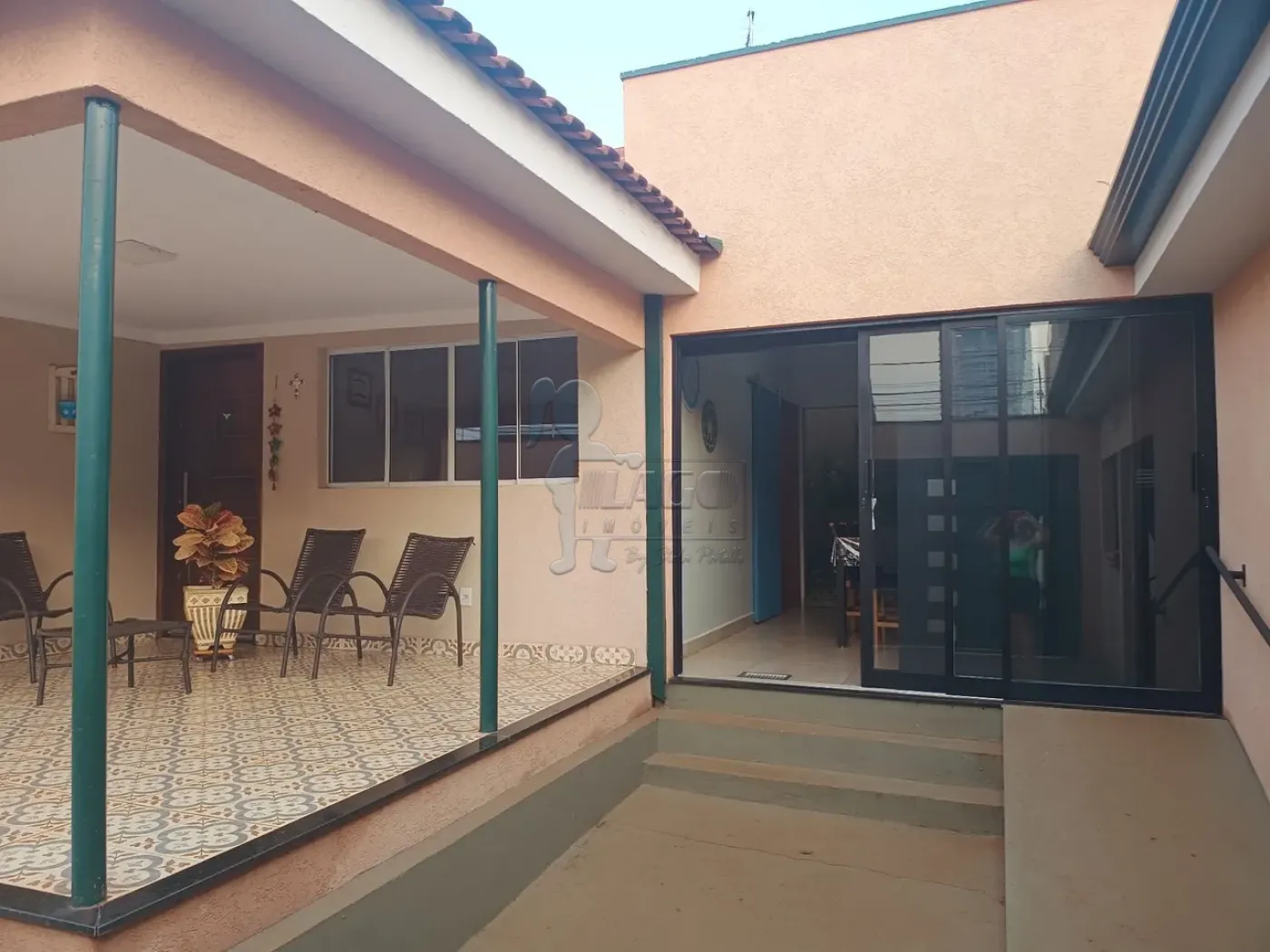 Comprar Casa / Padrão em Sertãozinho R$ 450.000,00 - Foto 2