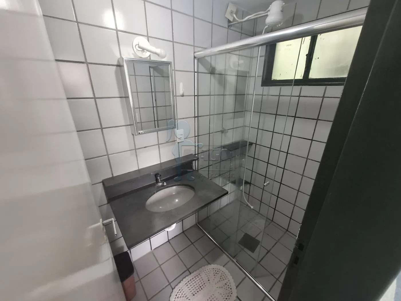 Alugar Apartamento / Padrão em Ribeirão Preto R$ 1.300,00 - Foto 9