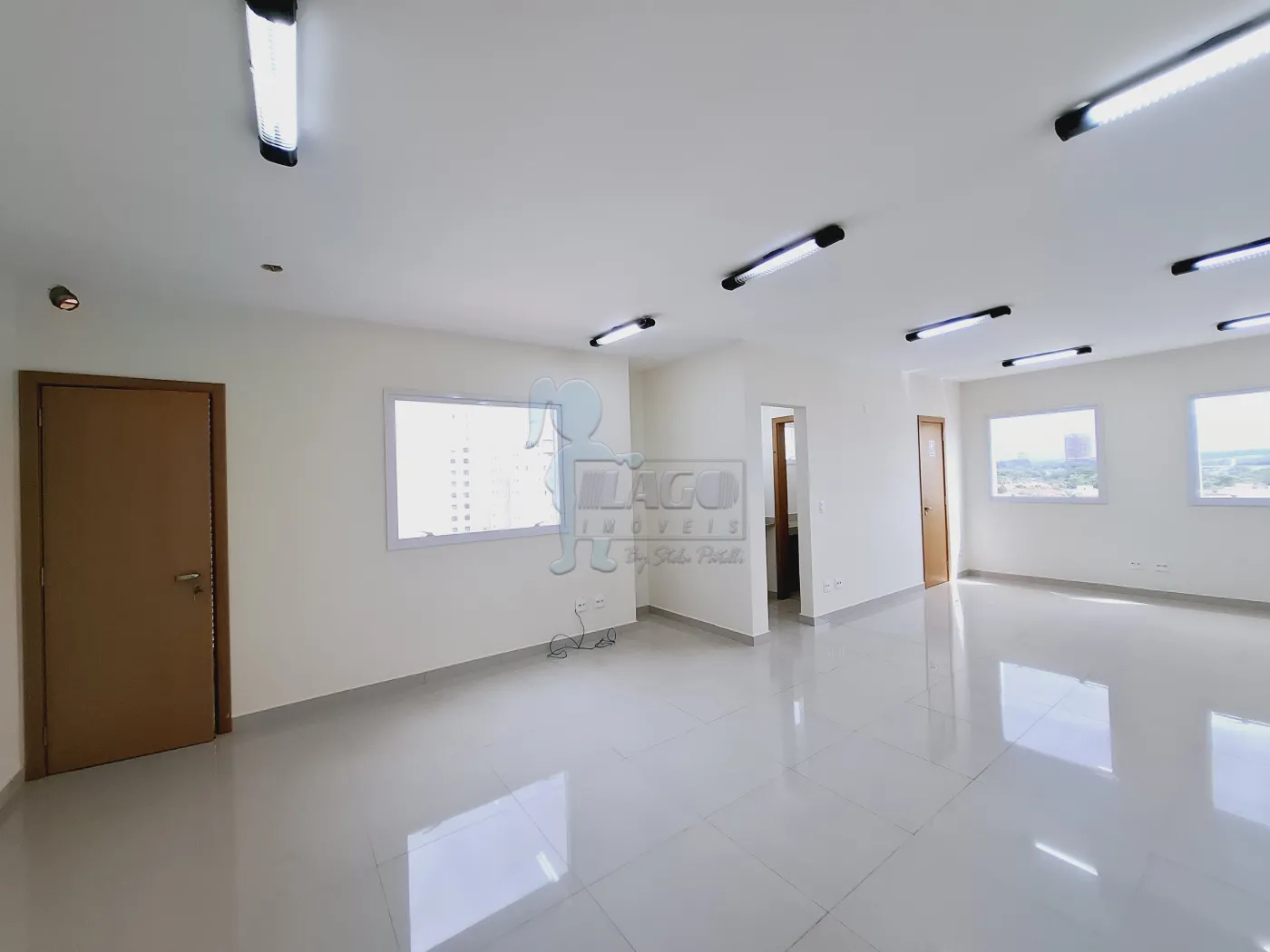 Alugar Comercial condomínio / Sala comercial em Ribeirão Preto R$ 2.300,00 - Foto 3