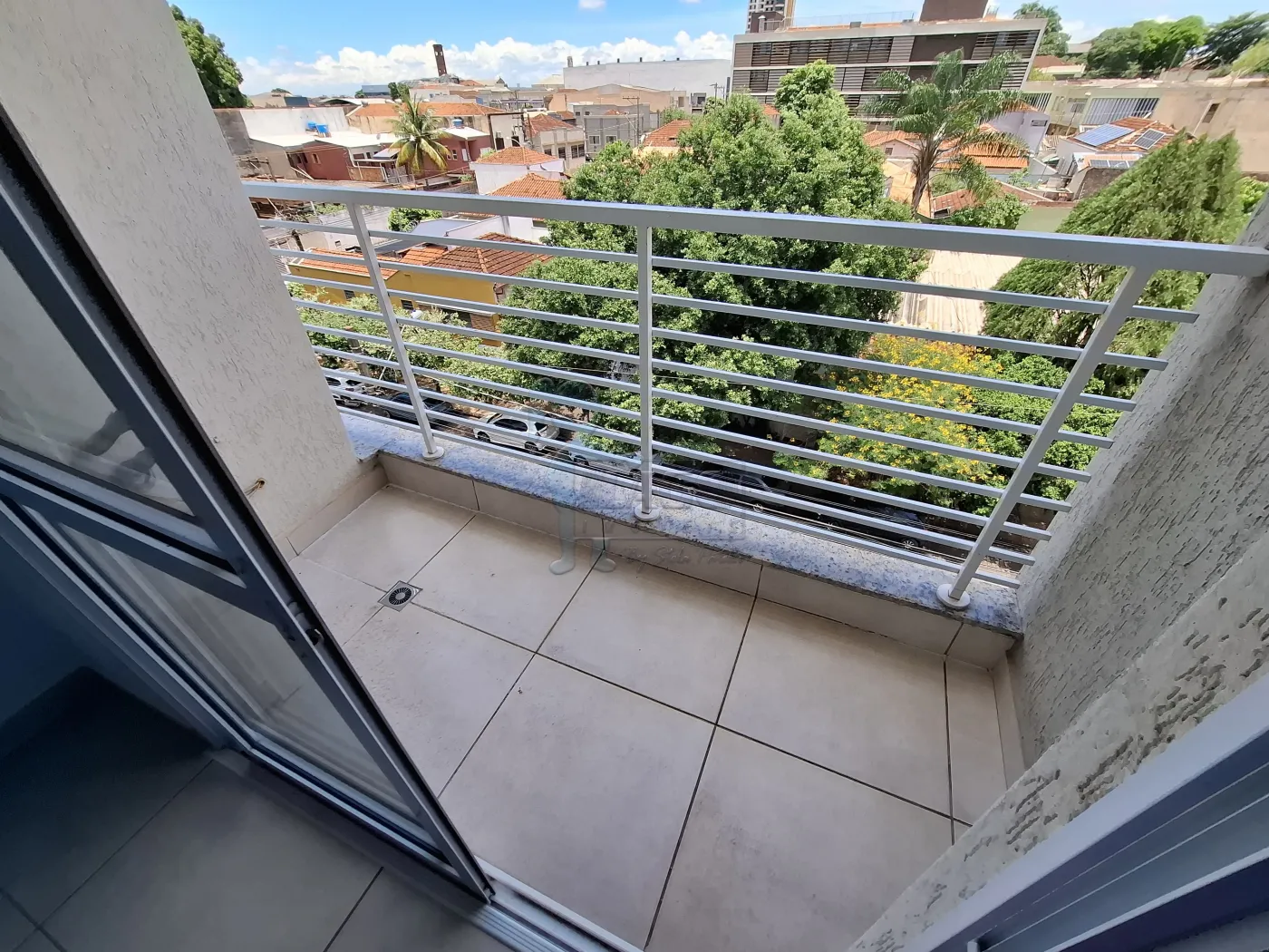 Comprar Apartamento / Padrão em Ribeirão Preto R$ 220.000,00 - Foto 3