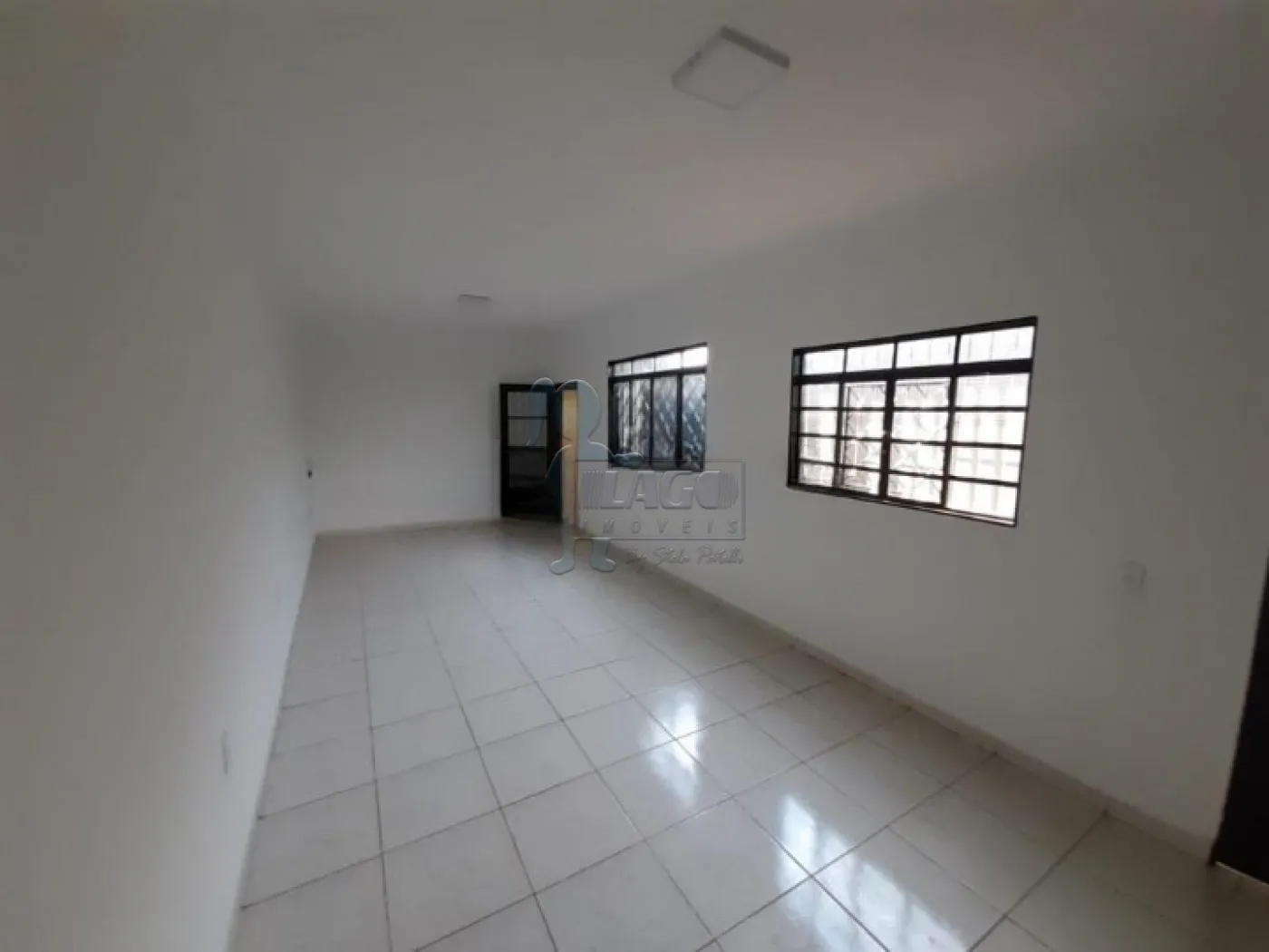 Comprar Casa / Padrão em Ribeirão Preto R$ 220.000,00 - Foto 2