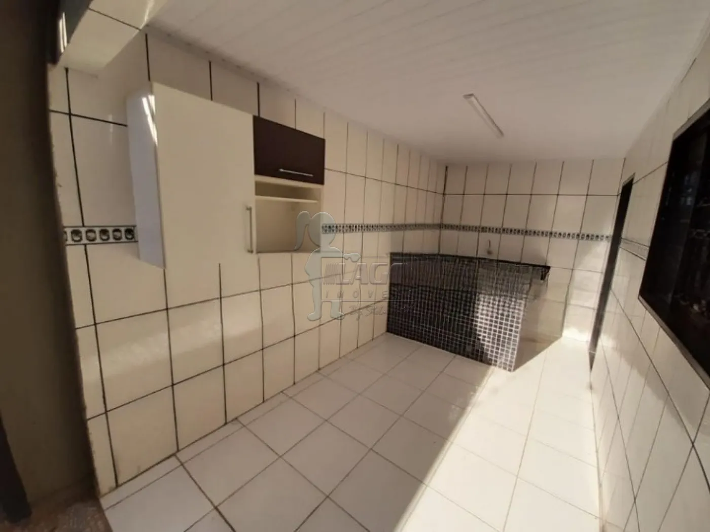 Comprar Casa / Padrão em Ribeirão Preto R$ 220.000,00 - Foto 5