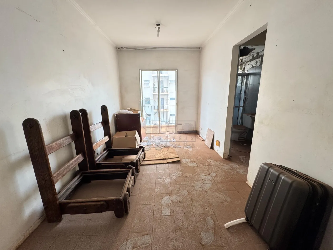 Comprar Apartamento / Padrão em Ribeirão Preto R$ 120.000,00 - Foto 1