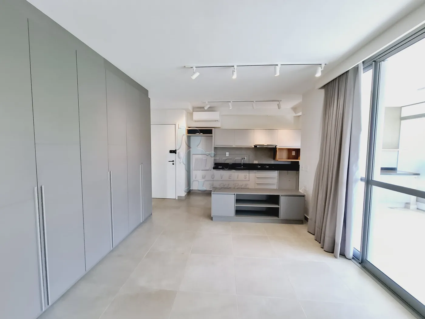 Alugar Apartamento / Padrão em Ribeirão Preto R$ 2.900,00 - Foto 1