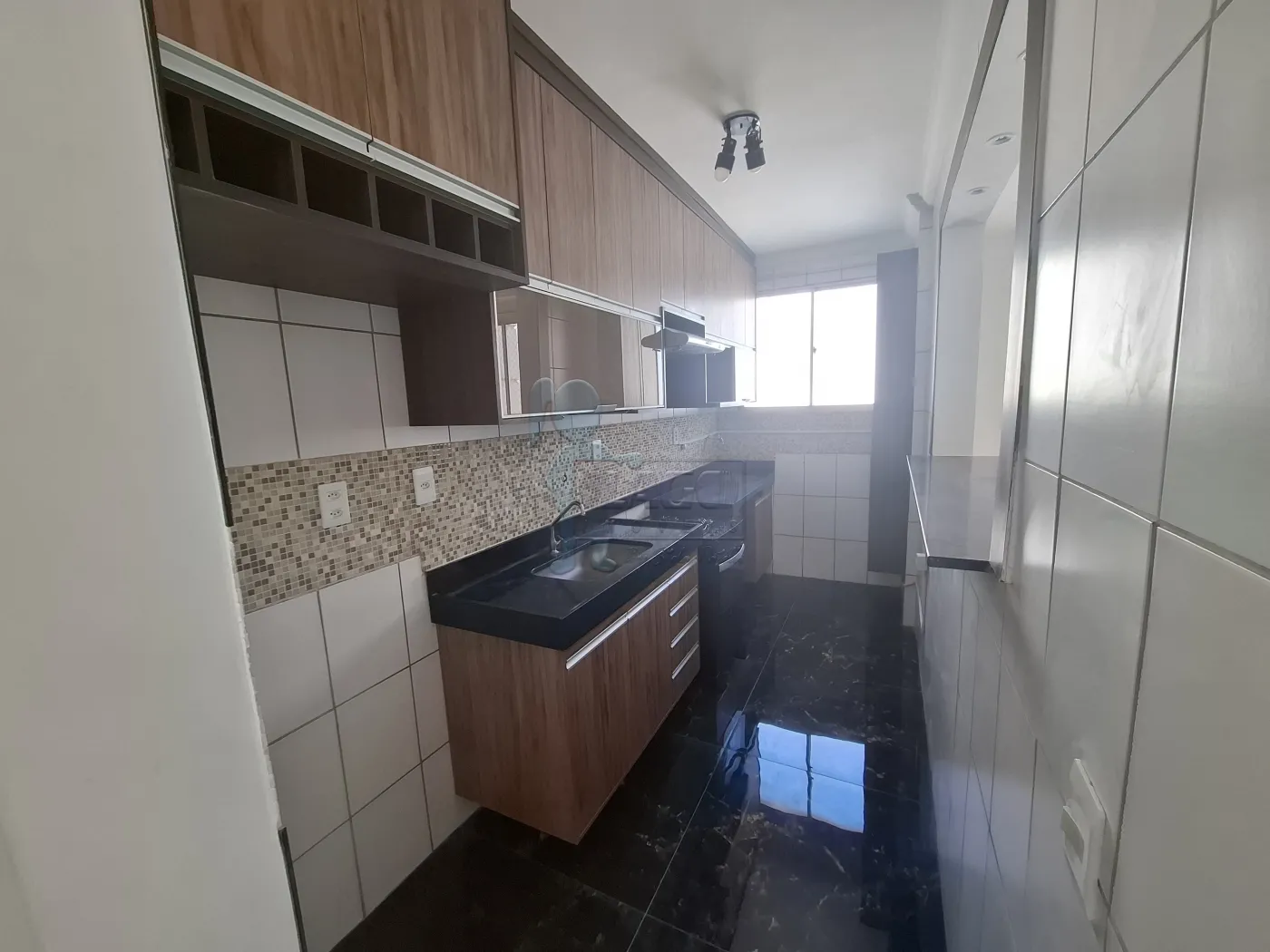 Alugar Apartamento / Padrão em Ribeirão Preto R$ 1.400,00 - Foto 9