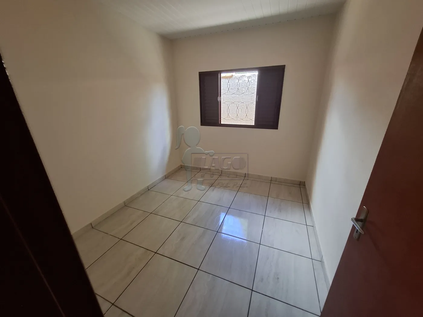 Alugar Casa / Padrão em Ribeirão Preto R$ 1.100,00 - Foto 6