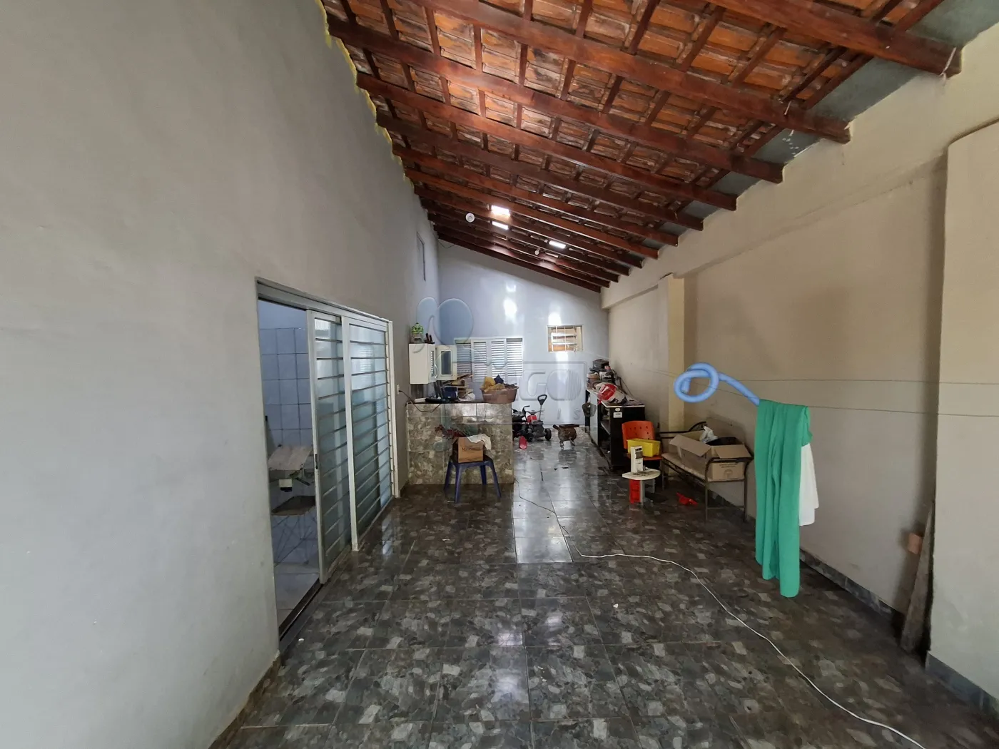 Alugar Casa / Padrão em Ribeirão Preto R$ 1.705,00 - Foto 3