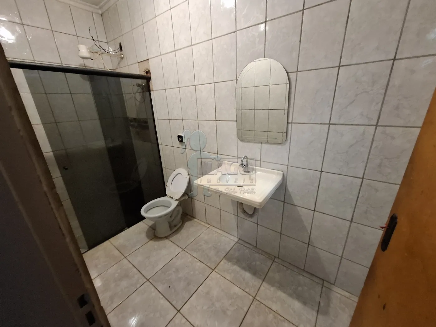 Alugar Casa / Padrão em Ribeirão Preto R$ 1.705,00 - Foto 11