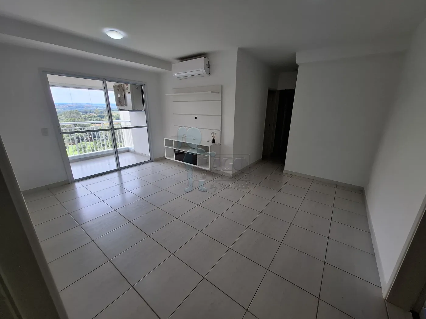 Alugar Apartamento / Padrão em Ribeirão Preto R$ 3.000,00 - Foto 1