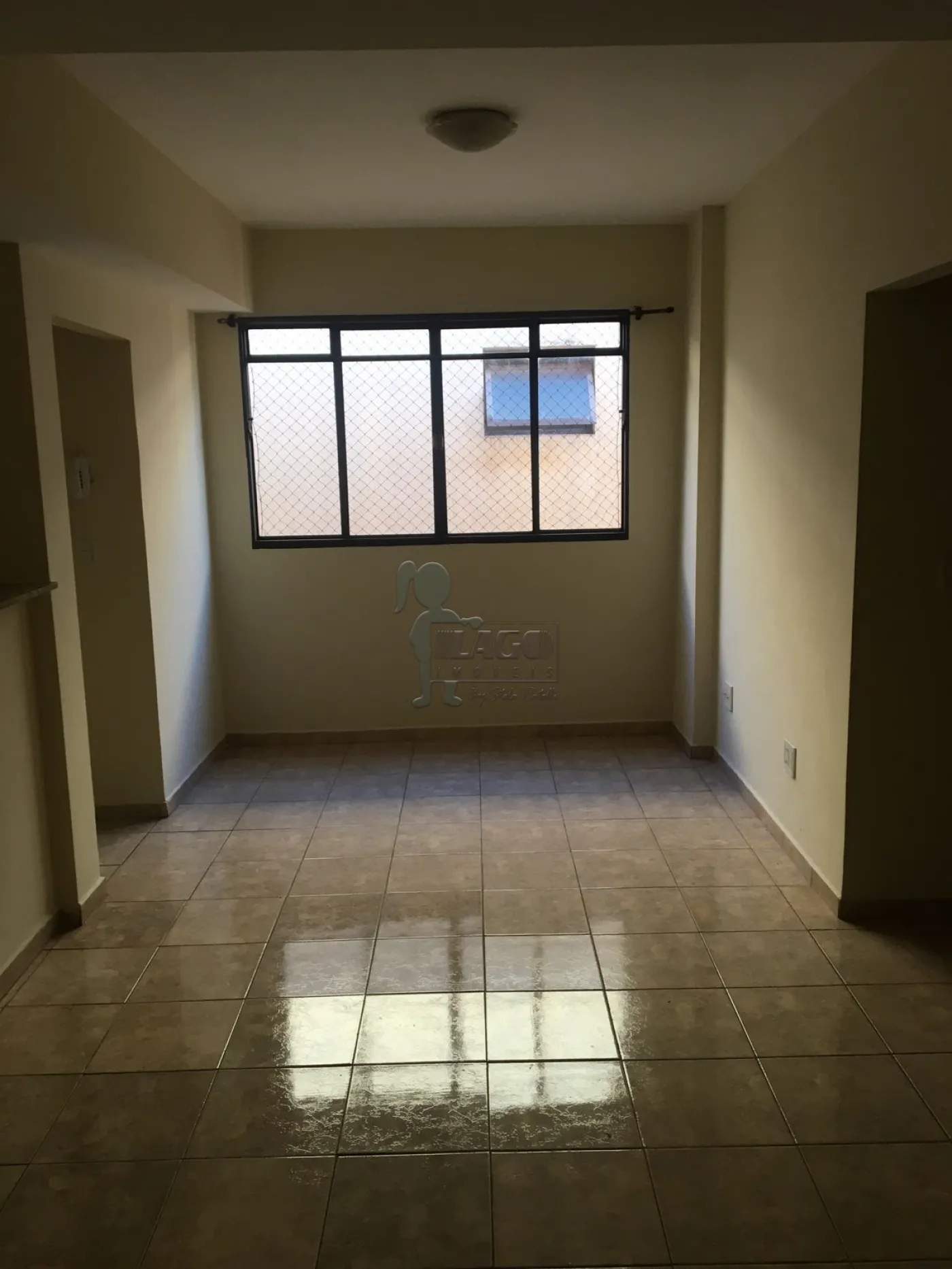 Alugar Apartamento / Padrão em Ribeirão Preto R$ 1.000,00 - Foto 1