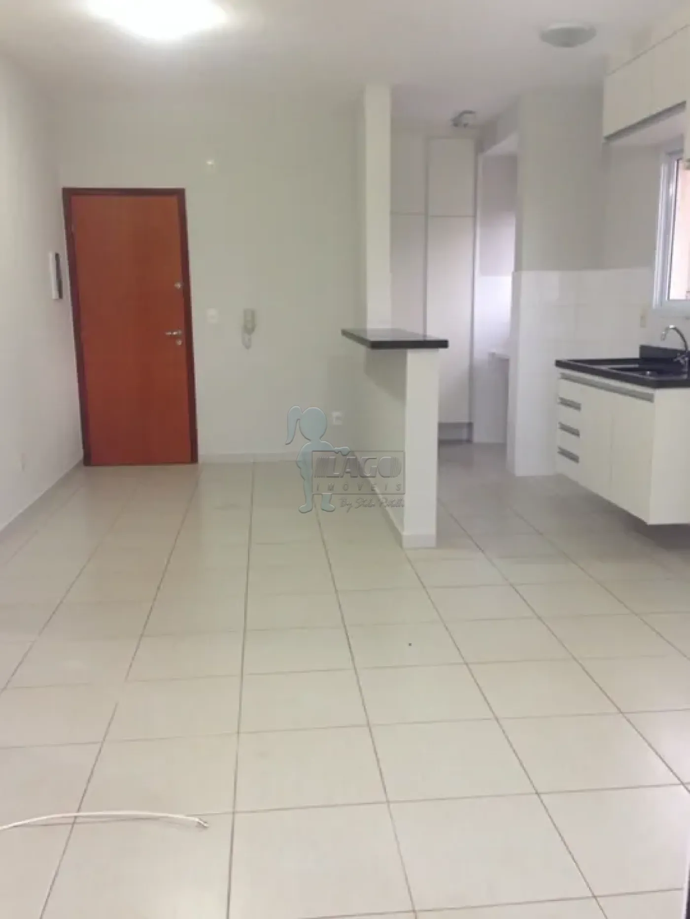 Comprar Apartamento / Padrão em Ribeirão Preto R$ 300.000,00 - Foto 1