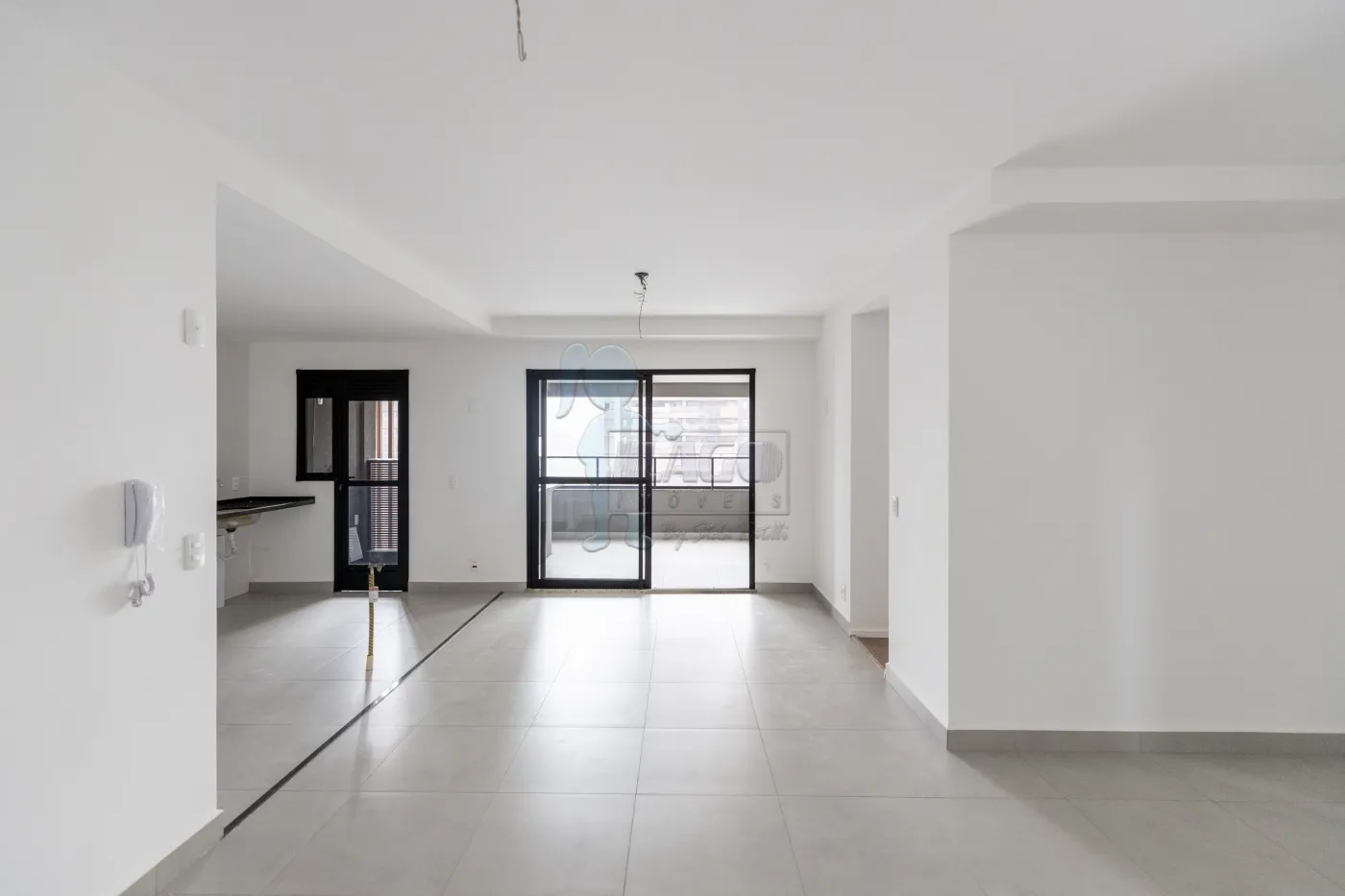 Comprar Apartamento / Padrão em Ribeirão Preto R$ 860.000,00 - Foto 2