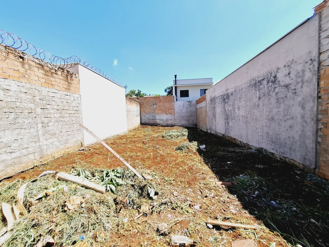 Comprar Terreno / Padrão em Ribeirão Preto R$ 125.000,00 - Foto 1