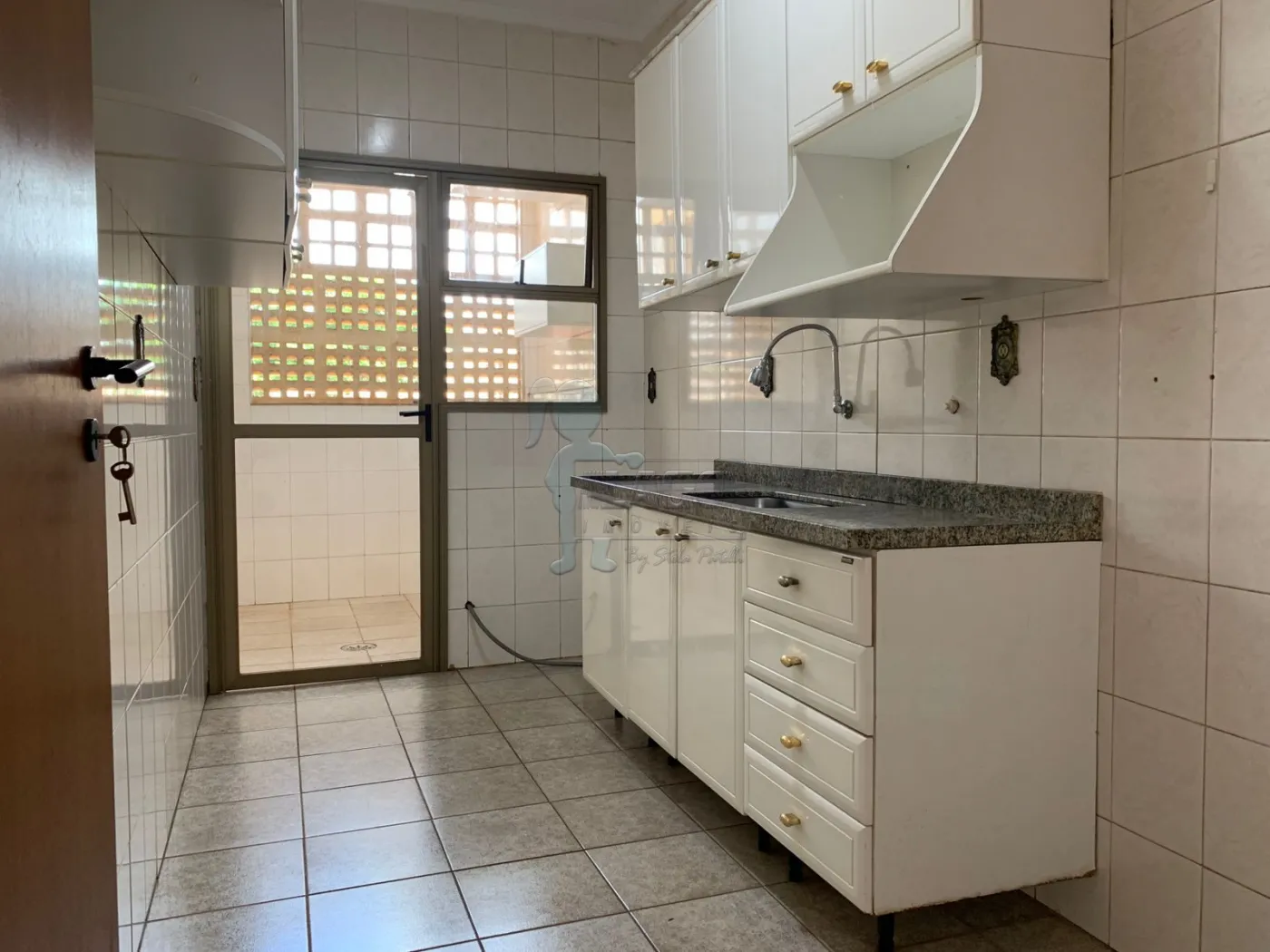 Comprar Apartamento / Padrão em Ribeirão Preto R$ 330.000,00 - Foto 4