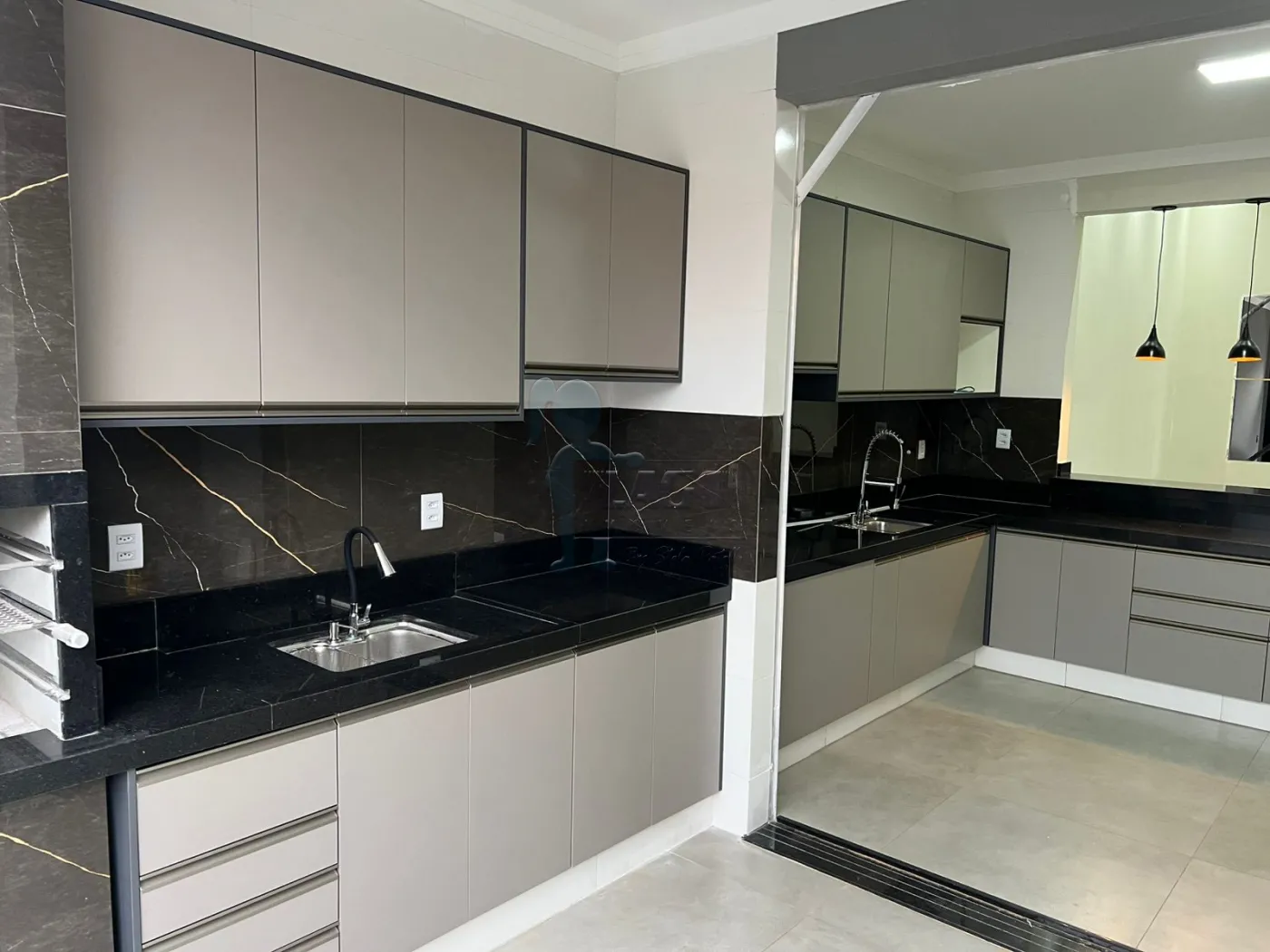 Comprar Casa / Padrão em Ribeirão Preto R$ 660.000,00 - Foto 4