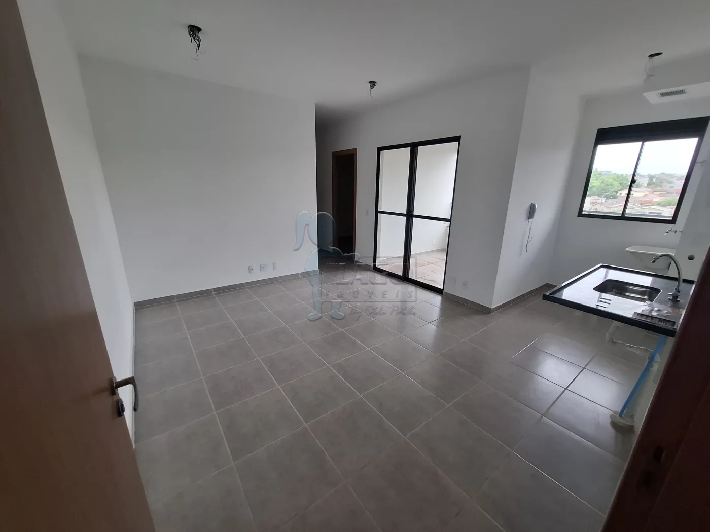 Alugar Apartamento / Padrão em Ribeirão Preto R$ 1.900,00 - Foto 1