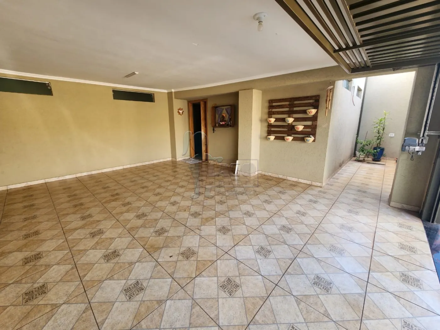 Comprar Casa / Padrão em Ribeirão Preto R$ 349.000,00 - Foto 1