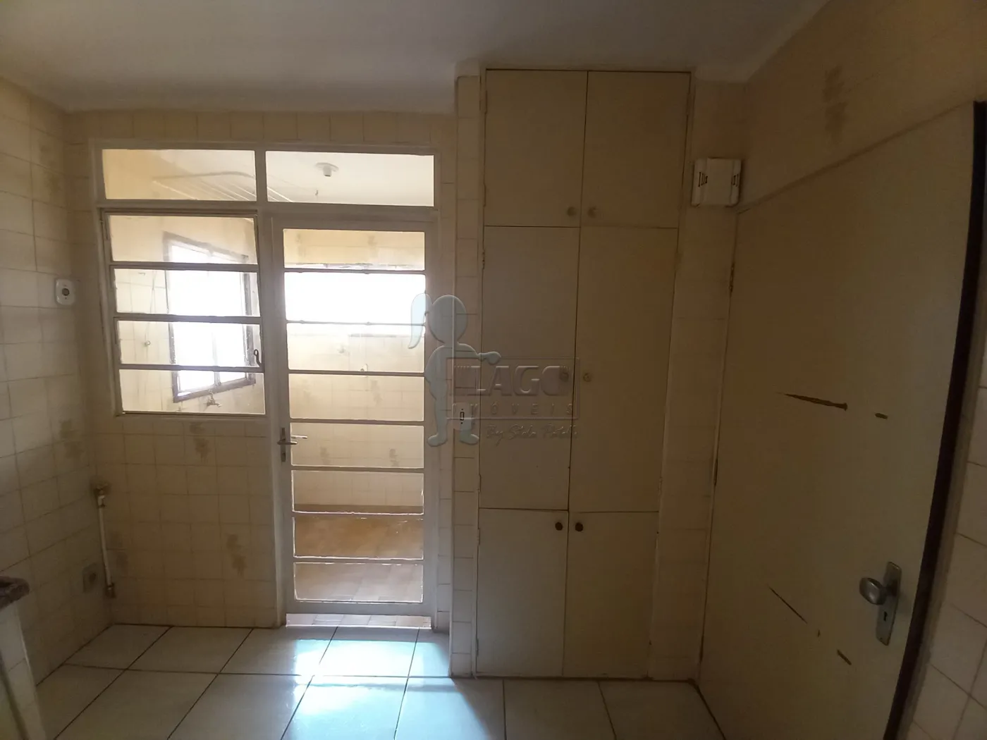 Alugar Apartamento / Padrão em Ribeirão Preto R$ 1.200,00 - Foto 4