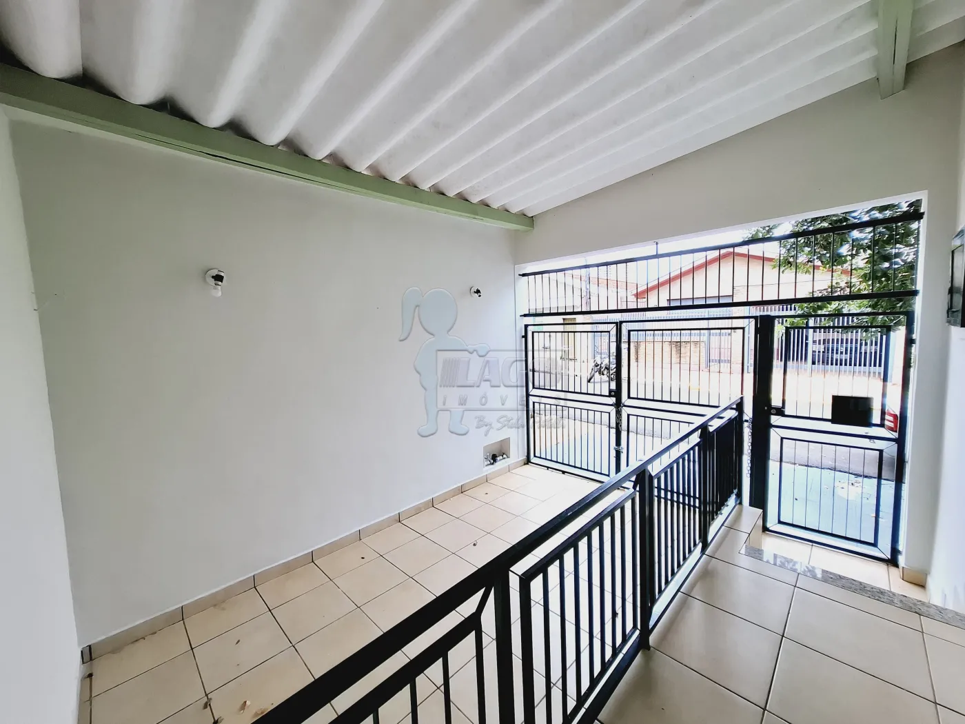 Comprar Casa / Padrão em Ribeirão Preto R$ 350.000,00 - Foto 3