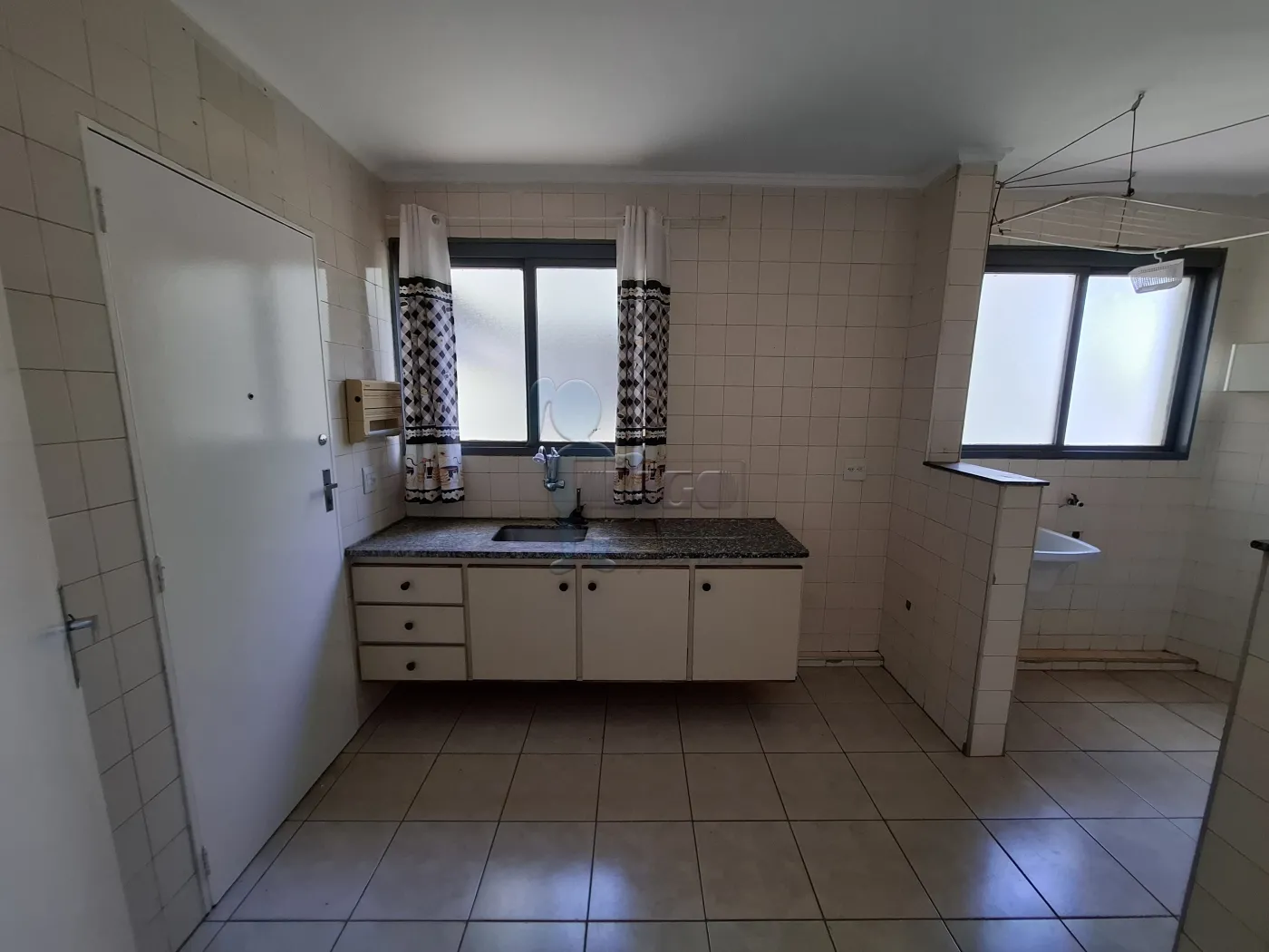 Alugar Apartamento / Padrão em Ribeirão Preto R$ 1.500,00 - Foto 4