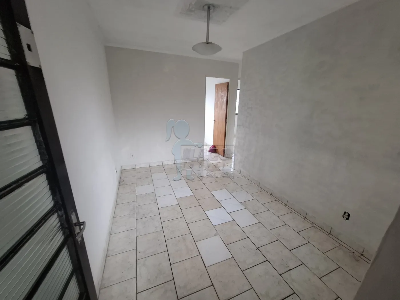 Alugar Apartamento / Padrão em Ribeirão Preto R$ 650,00 - Foto 2