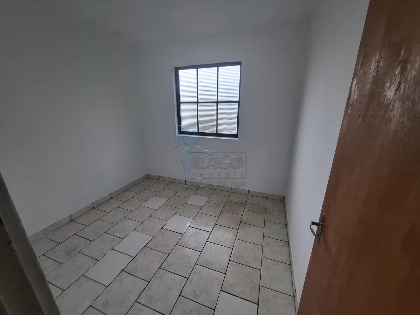 Alugar Apartamento / Padrão em Ribeirão Preto R$ 650,00 - Foto 3