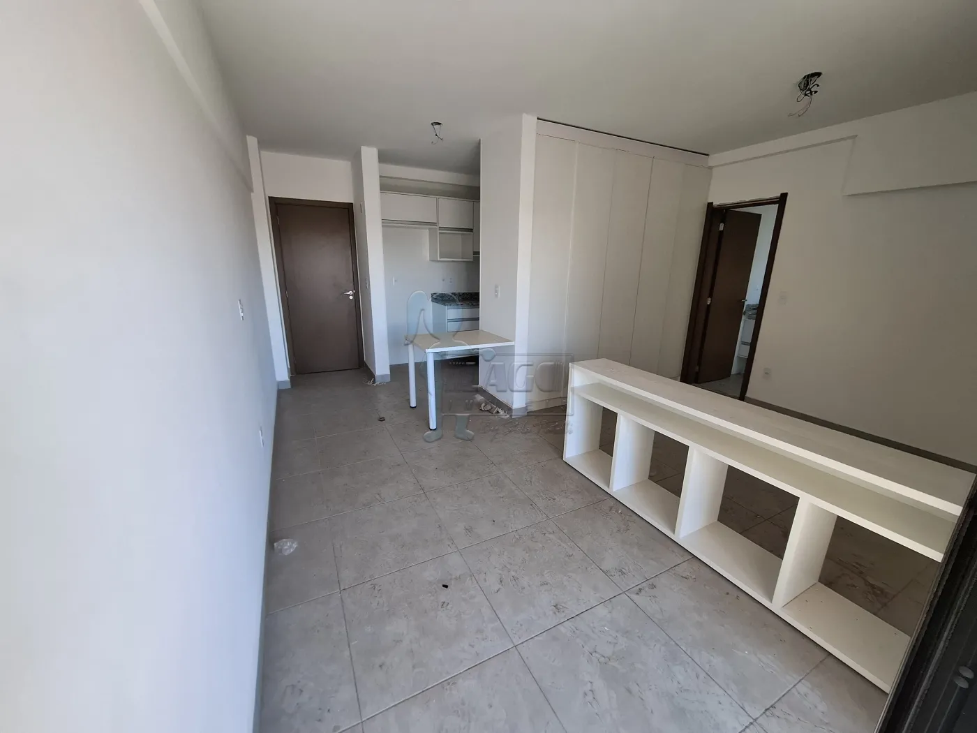 Alugar Apartamento / Studio em Ribeirão Preto R$ 1.800,00 - Foto 4