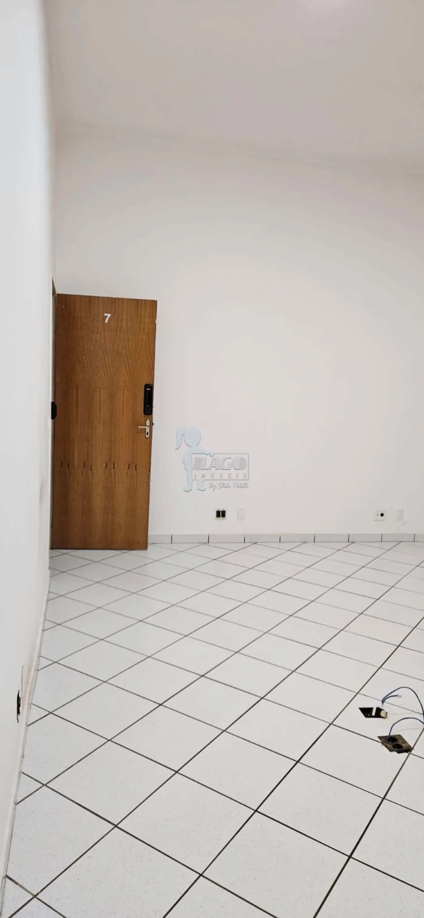 Alugar Comercial condomínio / Sala comercial em Sertãozinho R$ 825,00 - Foto 1