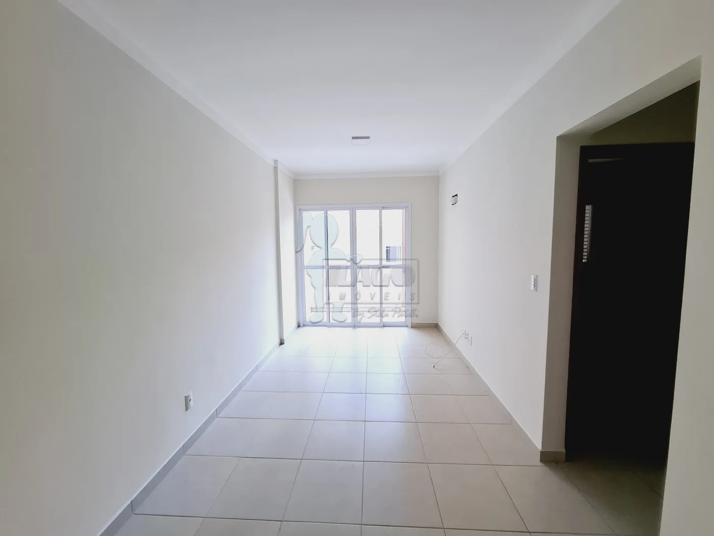 Alugar Apartamento / Padrão em Ribeirão Preto R$ 1.700,00 - Foto 1