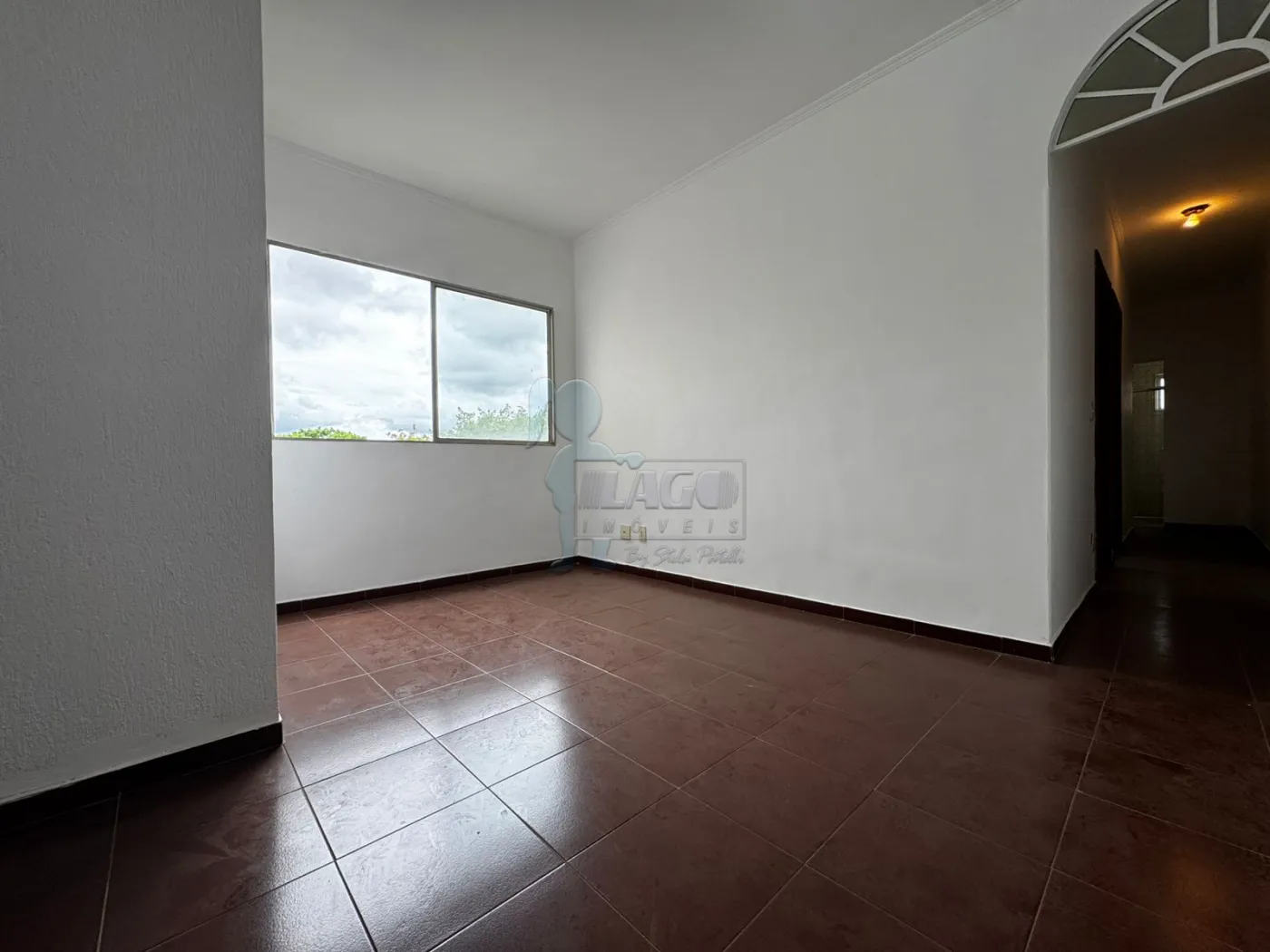 Comprar Apartamento / Padrão em Ribeirão Preto R$ 140.000,00 - Foto 2