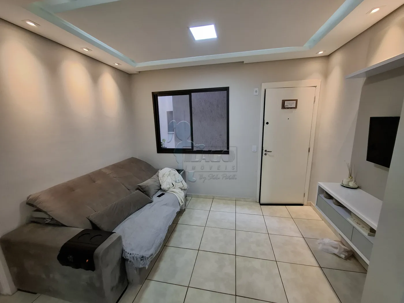 Alugar Apartamento / Padrão em Ribeirão Preto R$ 1.400,00 - Foto 2