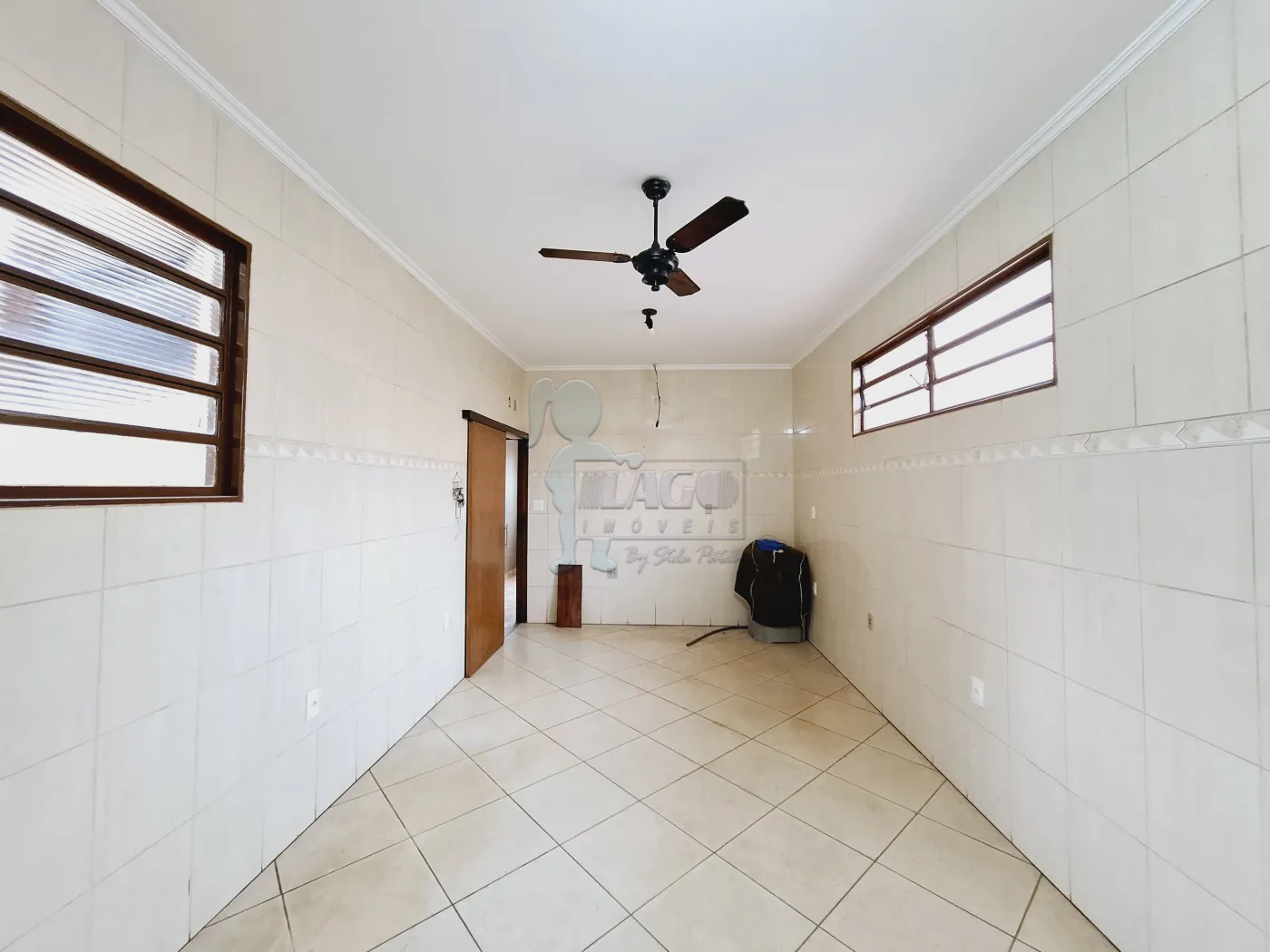 Alugar Casa / Padrão em Ribeirão Preto R$ 1.500,00 - Foto 9