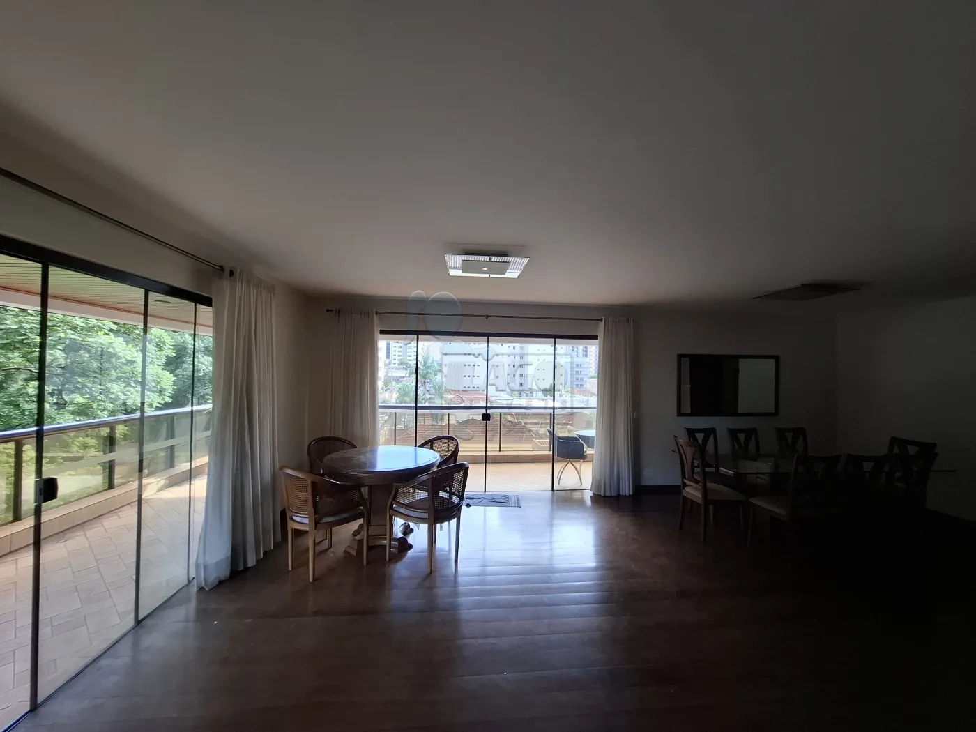 Comprar Apartamento / Padrão em Ribeirão Preto R$ 1.250.000,00 - Foto 3