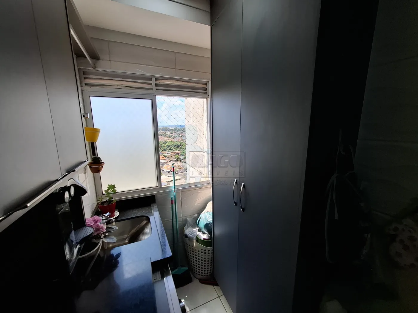 Alugar Apartamento / Padrão em Ribeirão Preto R$ 1.400,00 - Foto 12