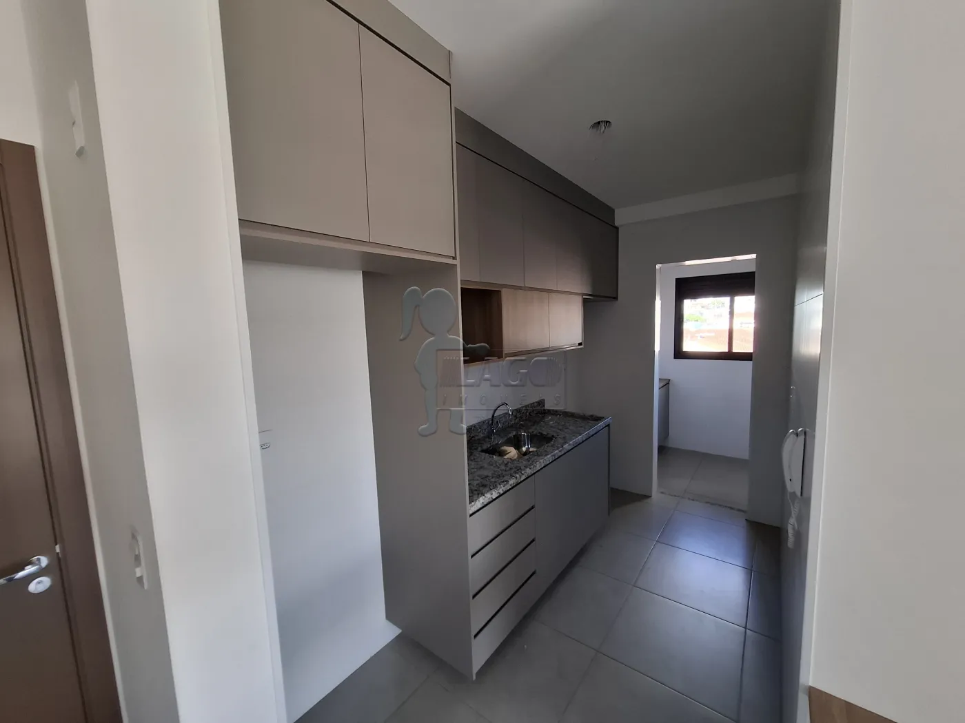 Alugar Apartamento / Padrão em Ribeirão Preto R$ 1.900,00 - Foto 4