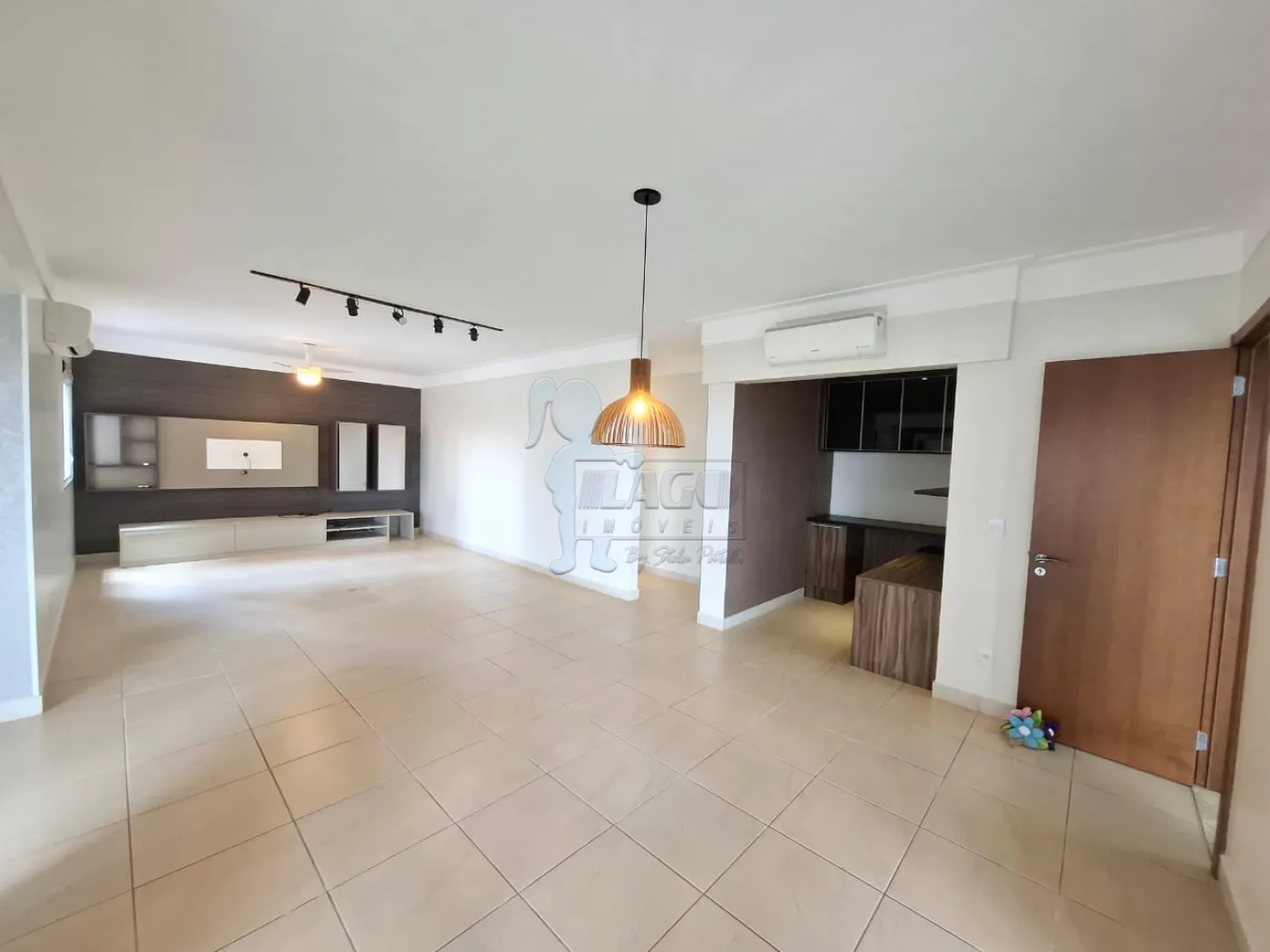 Alugar Apartamento / Padrão em Ribeirão Preto R$ 6.200,00 - Foto 2