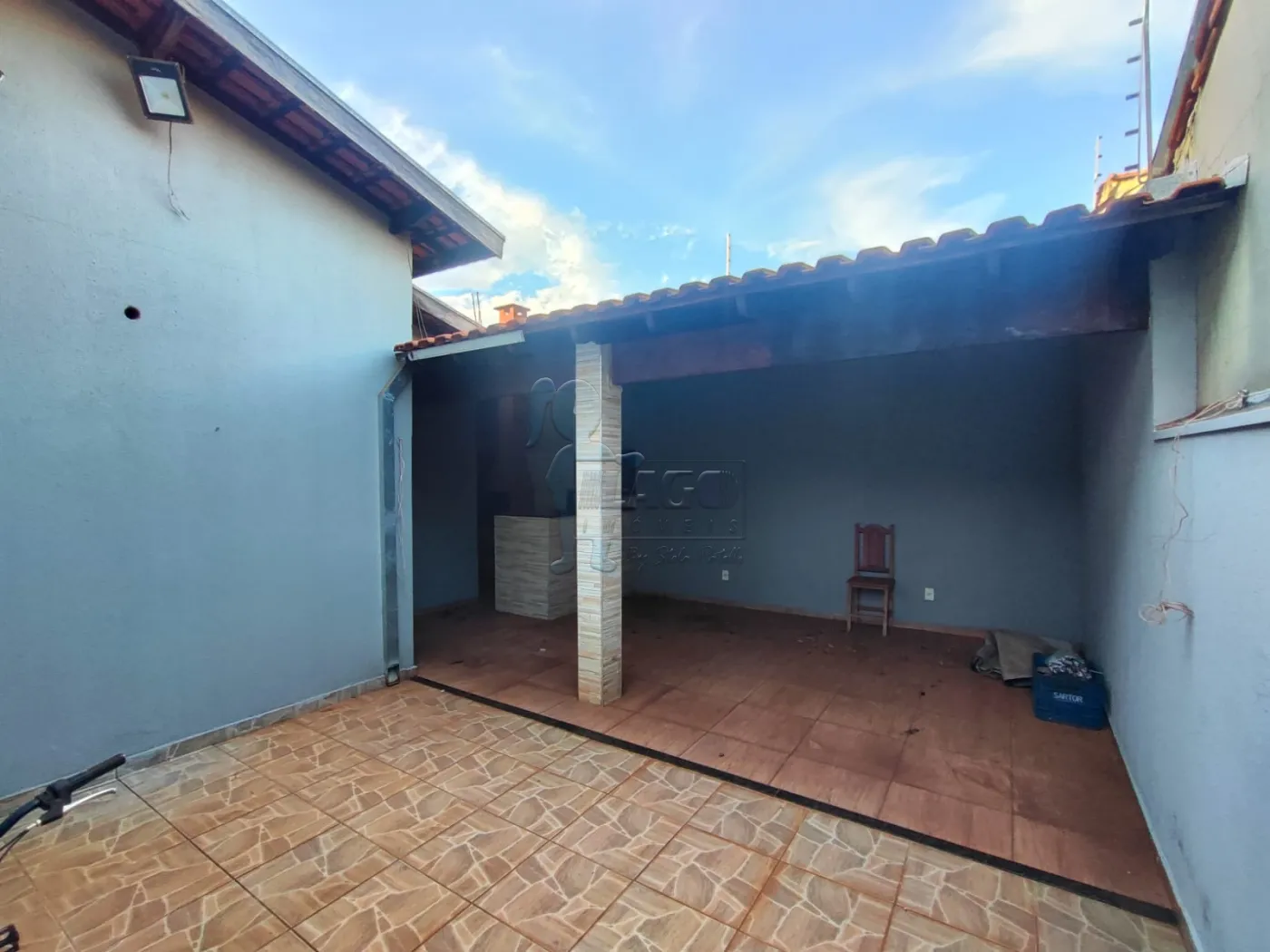 Comprar Casa / Padrão em Ribeirão Preto R$ 300.000,00 - Foto 2