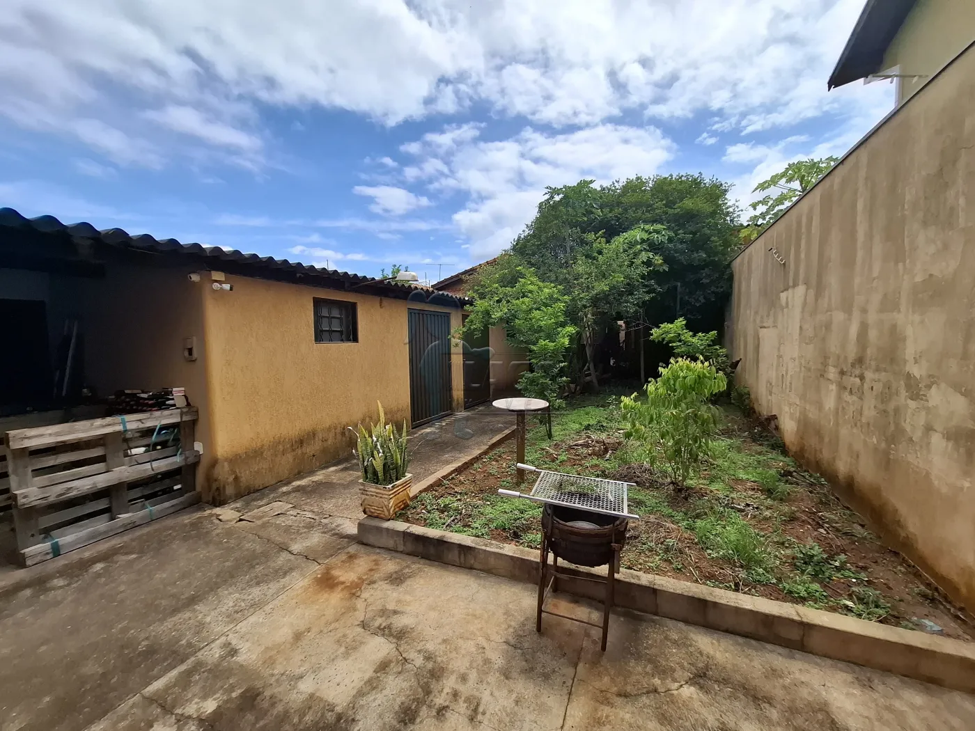 Comprar Casa / Padrão em Ribeirão Preto R$ 1.000.000,00 - Foto 3