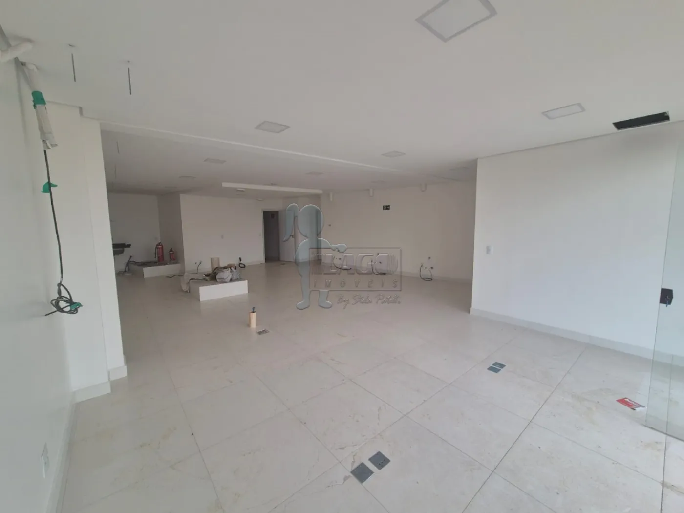 Alugar Comercial padrão / Salão em Ribeirão Preto R$ 14.000,00 - Foto 1