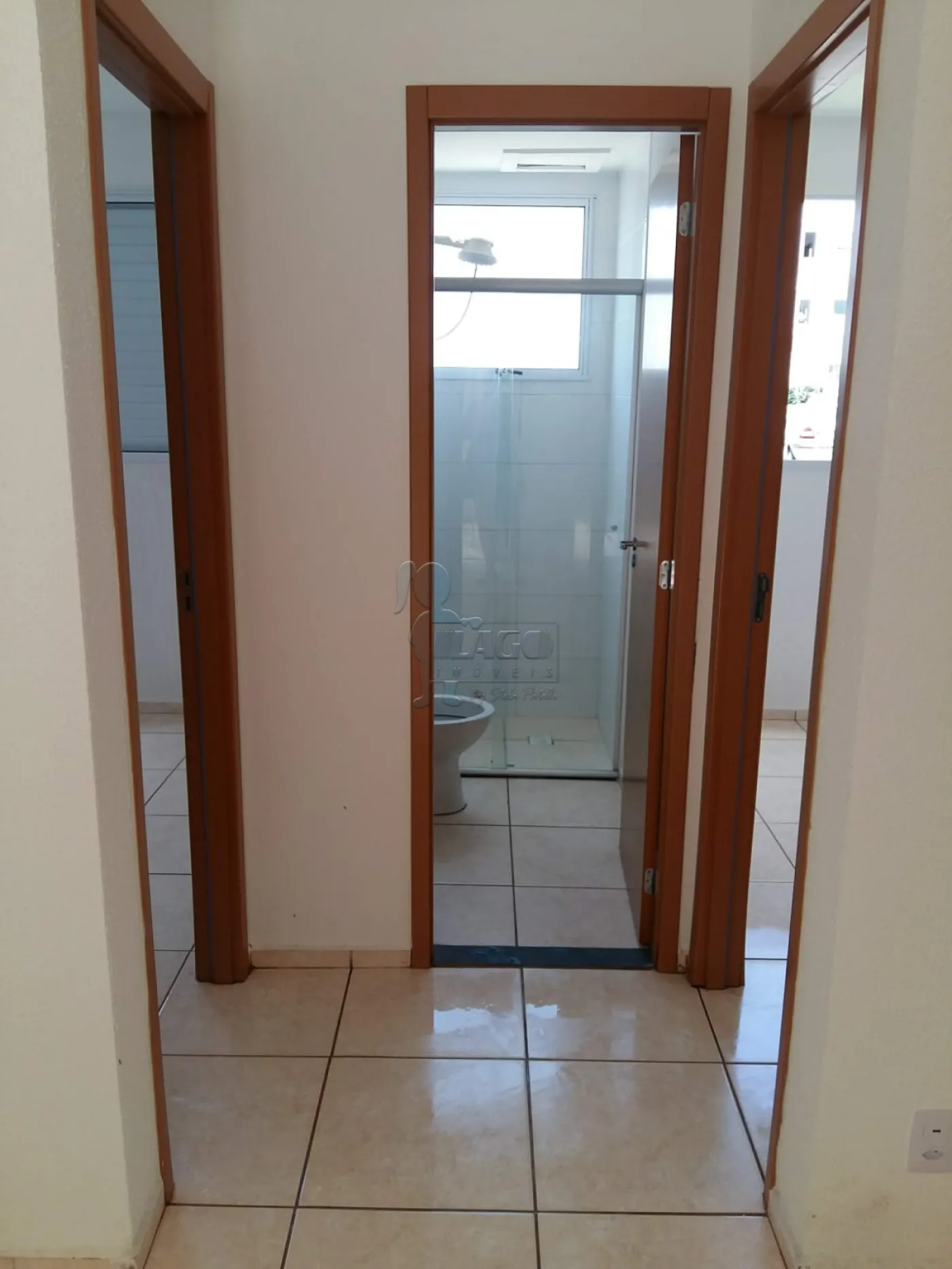 Alugar Apartamento / Padrão em Ribeirão Preto R$ 900,00 - Foto 4