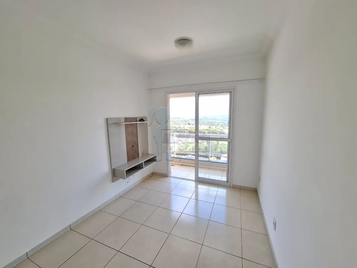 Alugar Apartamento / Padrão em Ribeirão Preto R$ 1.700,00 - Foto 2