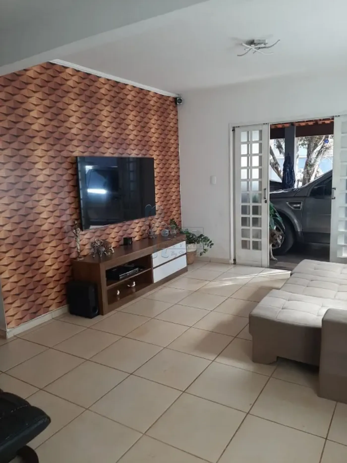 Comprar Casa / Padrão em Ribeirão Preto R$ 570.000,00 - Foto 2