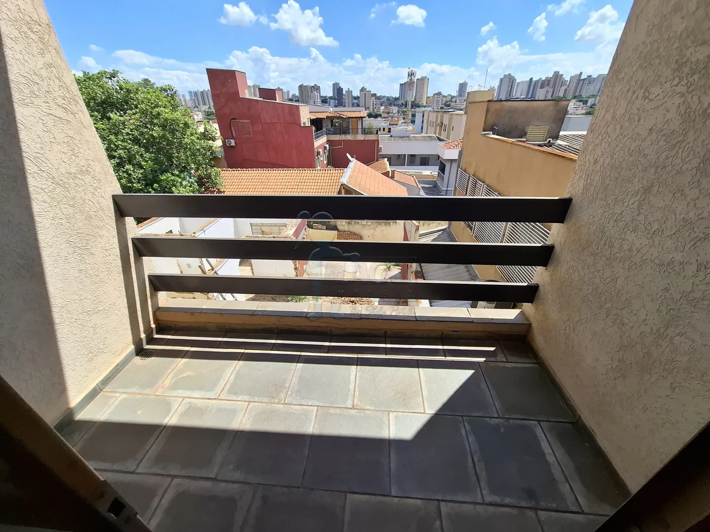 Alugar Apartamento / Padrão em Ribeirão Preto R$ 1.600,00 - Foto 2