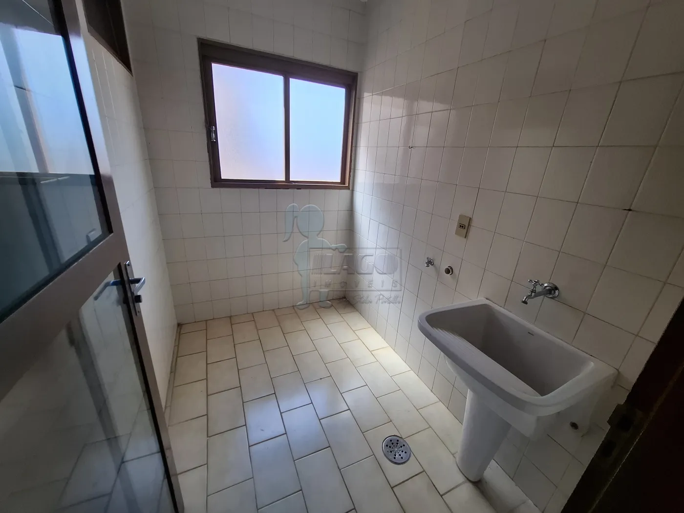 Alugar Apartamento / Padrão em Ribeirão Preto R$ 1.600,00 - Foto 6