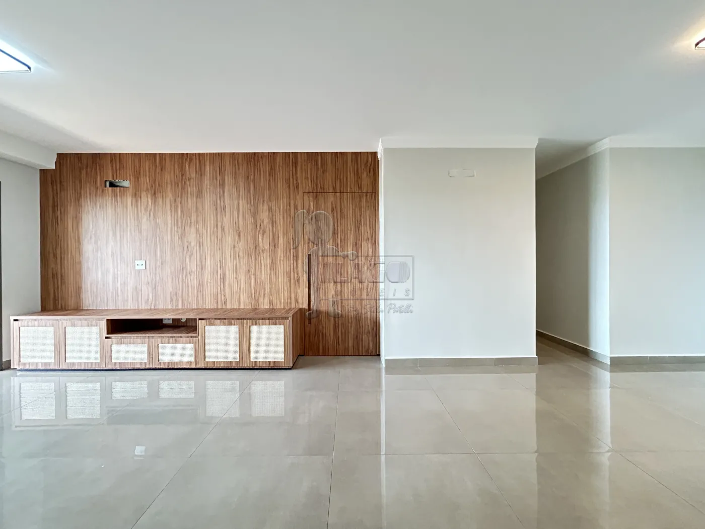 Alugar Apartamento / Padrão em Ribeirão Preto R$ 7.500,00 - Foto 2