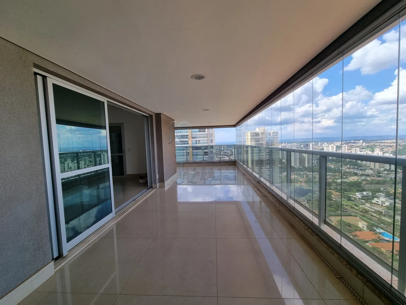 Alugar Apartamento / Padrão em Ribeirão Preto R$ 15.000,00 - Foto 17