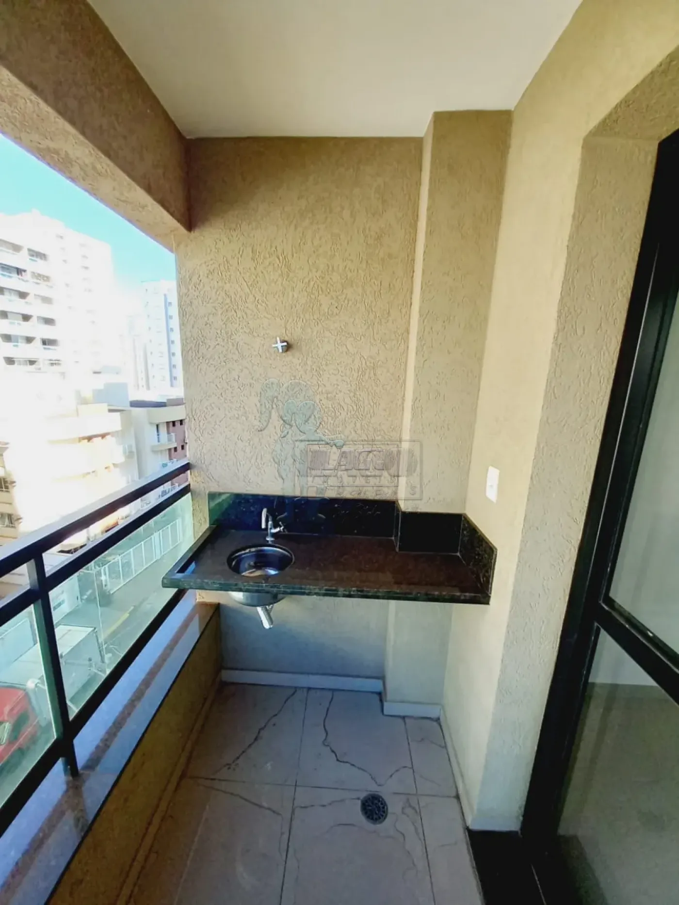 Comprar Apartamento / Padrão em Ribeirão Preto R$ 350.000,00 - Foto 2